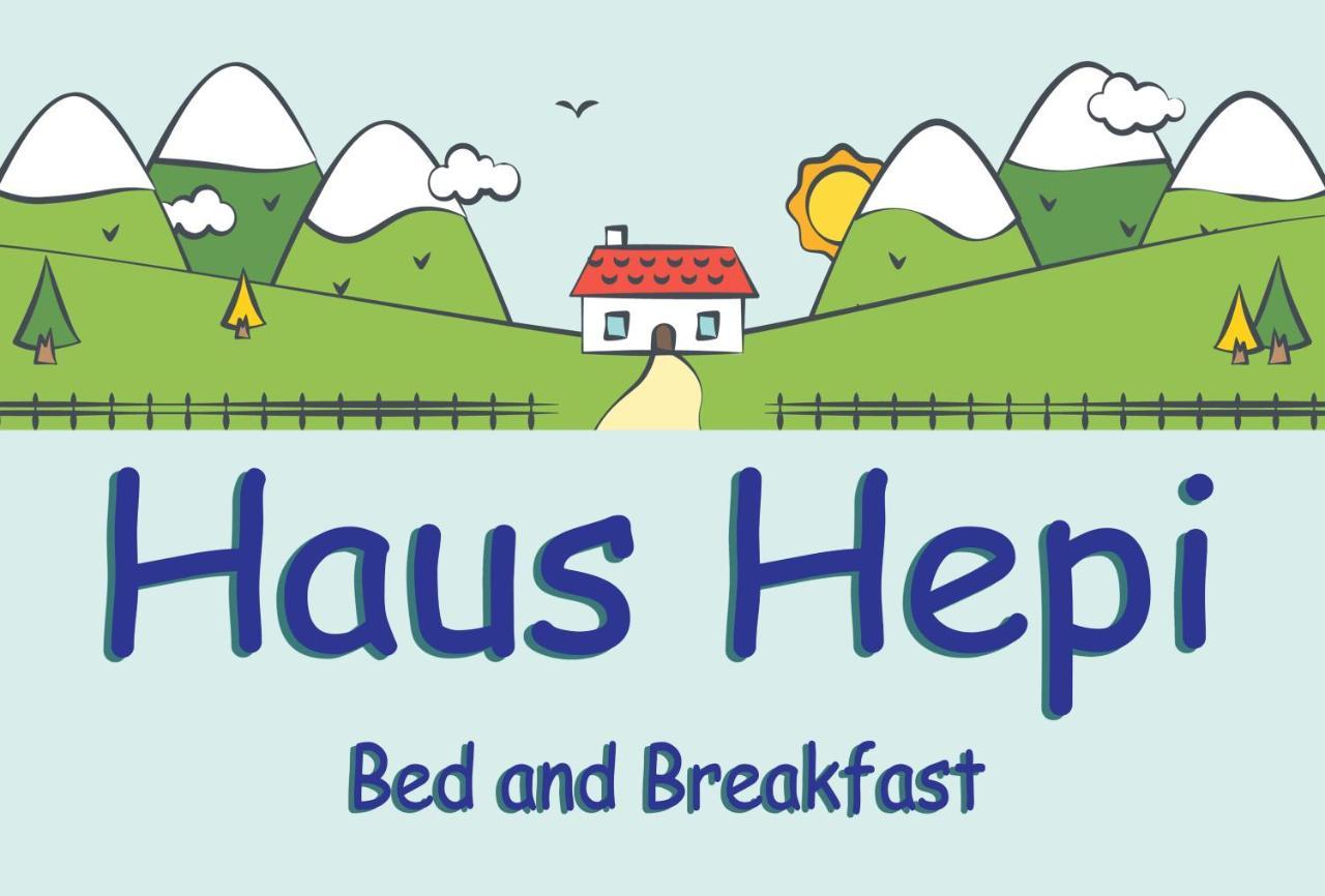 Haus Hepi Hotel โอเบอร์ทราวน์ ภายนอก รูปภาพ
